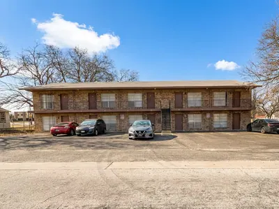 6-Unit Multifamily