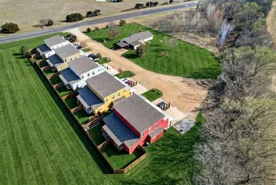 11-Unit Multifamily in Tioga, TX