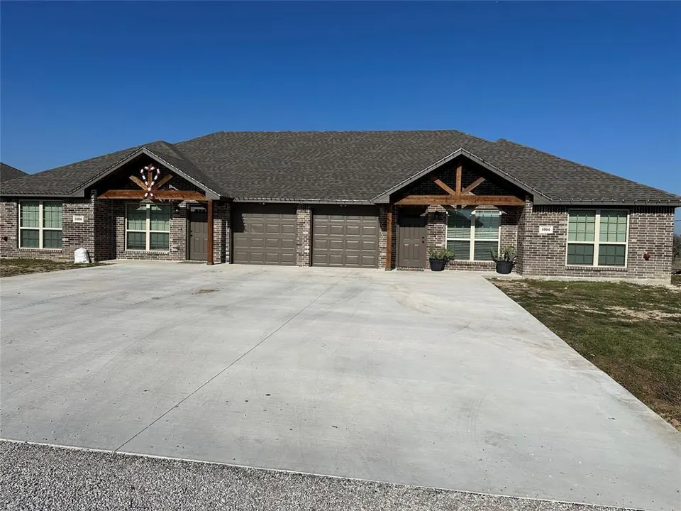 10-Unit Multifamily in Weatherford, TX, photo 1