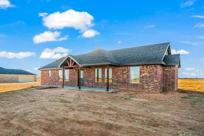 10-Unit Multifamily in Slaton, TX