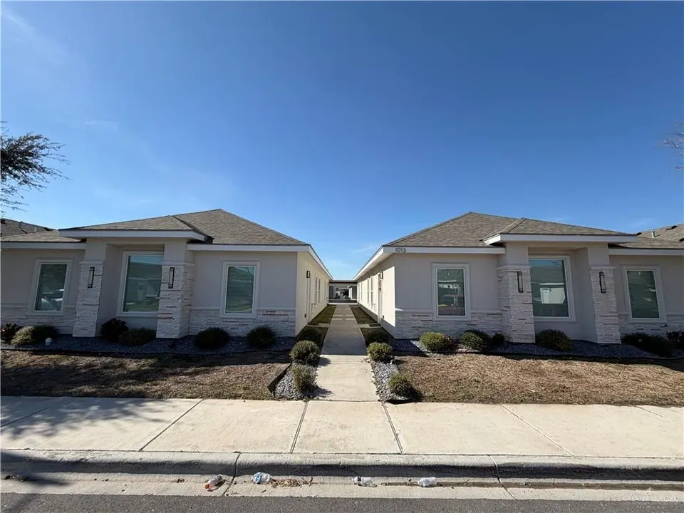 8-Unit Multifamily in Edinburg, TX, photo 1