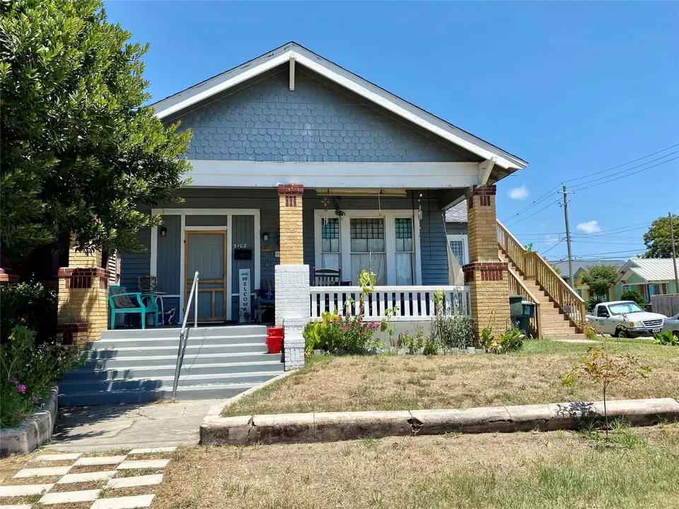 7-Unit Multifamily in Galveston, TX, photo 1