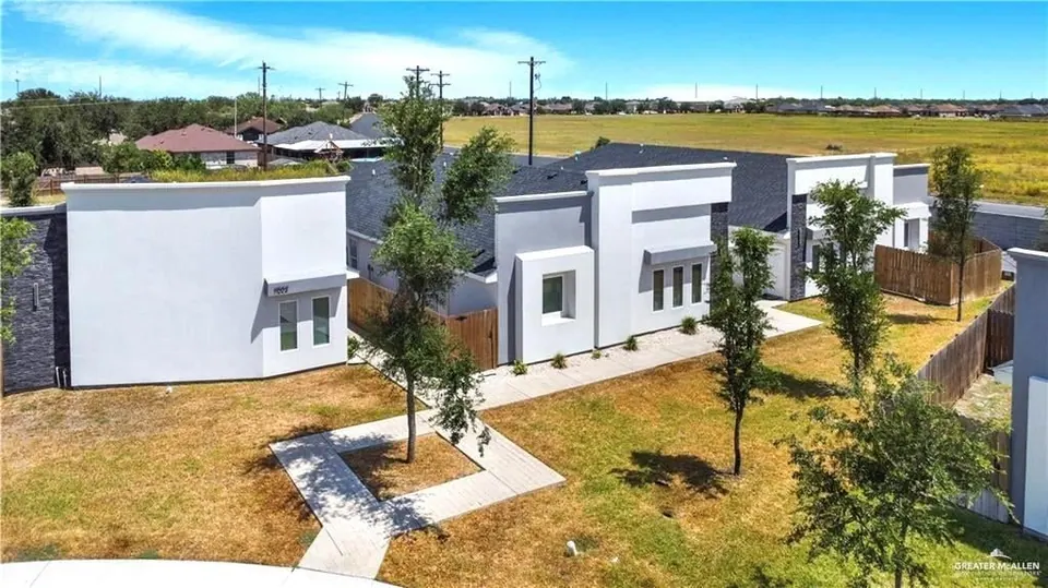 6-Unit Multifamily in Mcallen, TX, photo 1