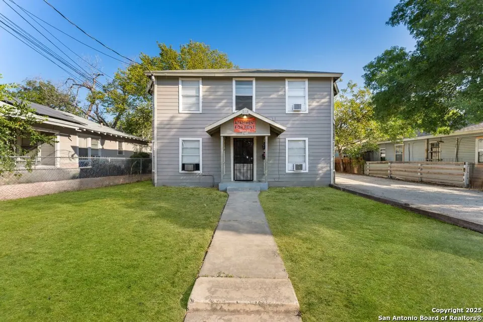 7-Unit Multifamily in San Antonio, TX, photo 1