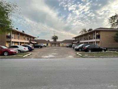 16-Unit Multifamily in Pharr, TX