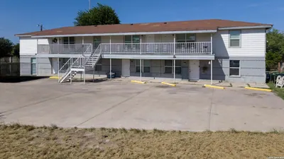 6-Unit Multifamily in Eagle Pass, TX