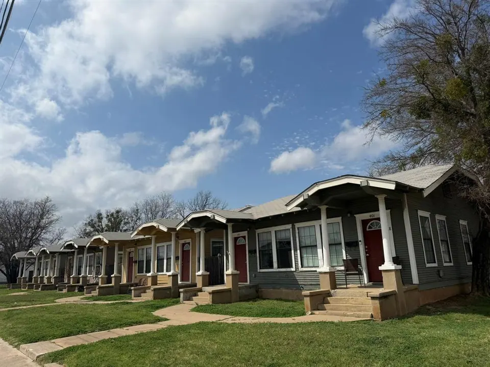 10-Unit Multifamily in Brownwood, TX, photo 1