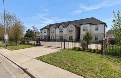 10-Unit Multifamily in Houston, TX