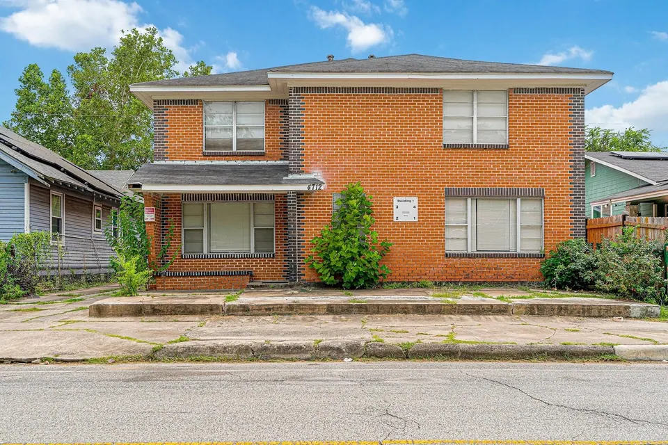 5-Unit Multifamily in Houston, TX, photo 1