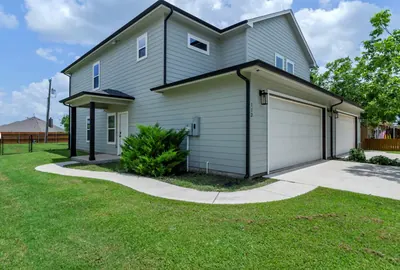 5-Unit Multifamily in Paradise, TX