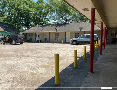 17-Unit Multifamily in Houston, TX