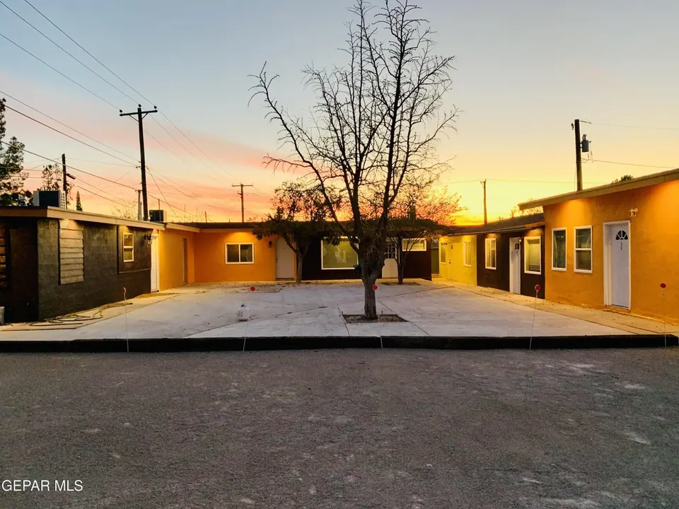 9-Unit Multifamily in Fabens, TX, photo 1