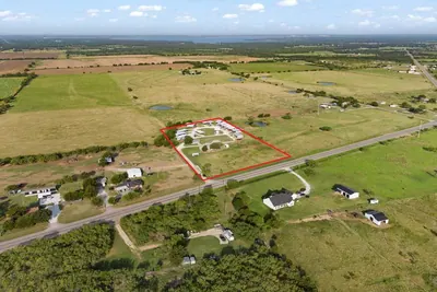 17-Unit Multifamily in Whitney, TX