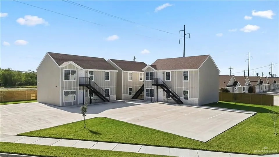 6-Unit Multifamily in Harlingen, TX, photo 1