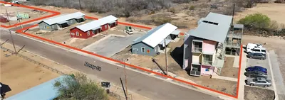 13-Unit Multifamily in Encinal, TX