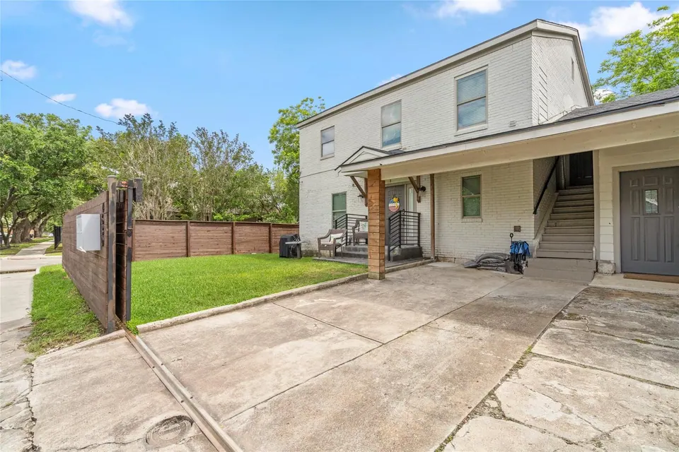 5-Unit Multifamily in Houston, TX, photo 1