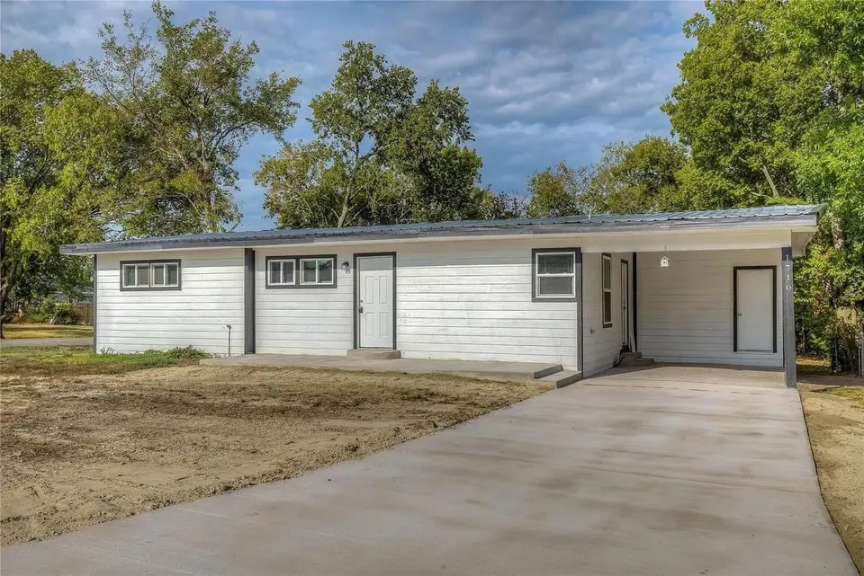 5-Unit Multifamily in Greenville, TX, photo 1