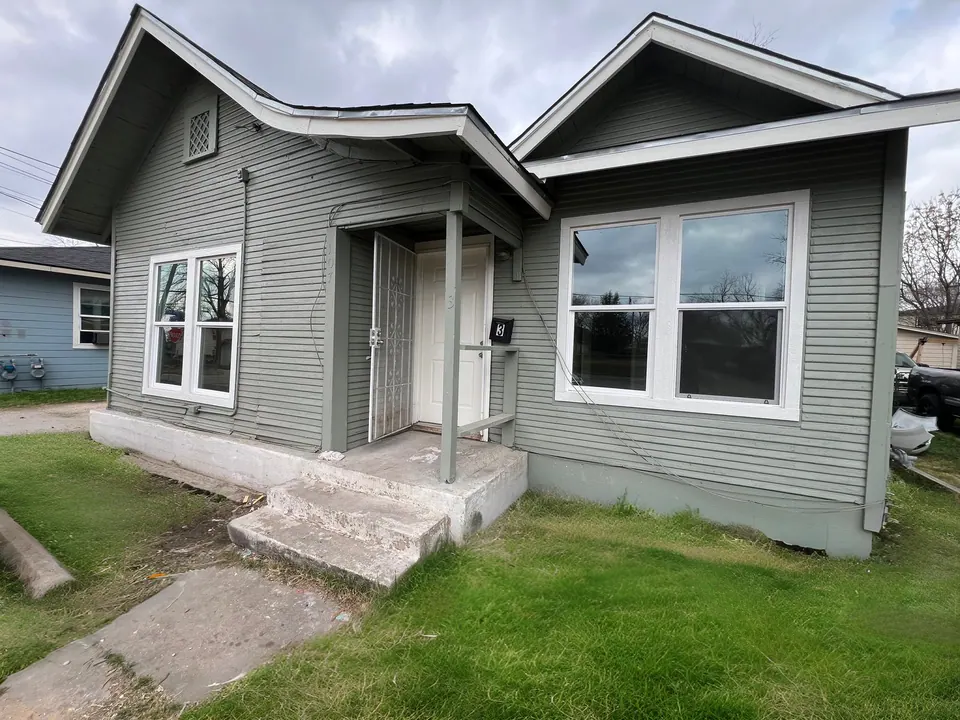 7-Unit Multifamily in San Antonio, TX, photo 1