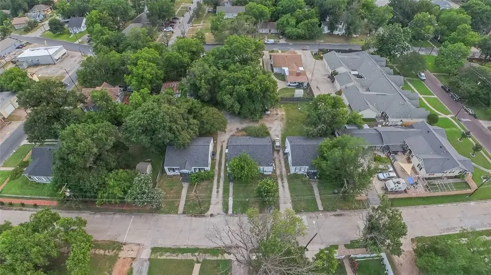 6-Unit Multifamily in Corsicana, TX, photo 1