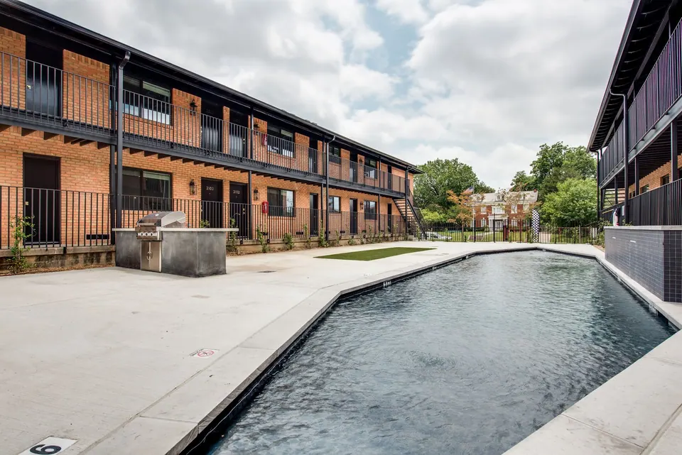 44-Unit Multifamily in Dallas, TX, photo 1