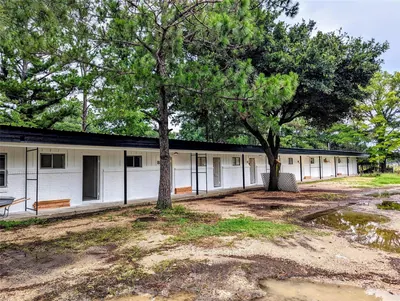 6-Unit Multifamily in Purdon, TX