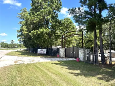 12-Unit Multifamily in Willis, TX