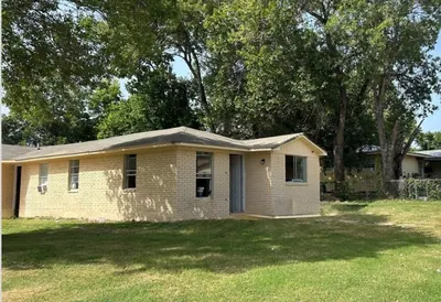 5-Unit Multifamily in La Grange, TX