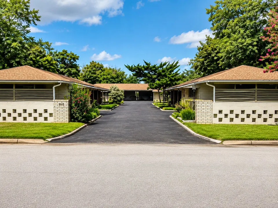 6-Unit Multifamily in Kerrville, TX, photo 1