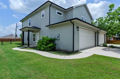 8-Unit Multifamily in Paradise, TX