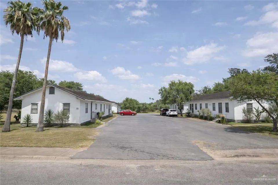 12-Unit Multifamily in Brownsville, TX, photo 1