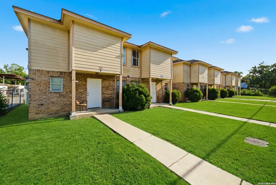 6-Unit Multifamily in San Antonio, TX, photo 1