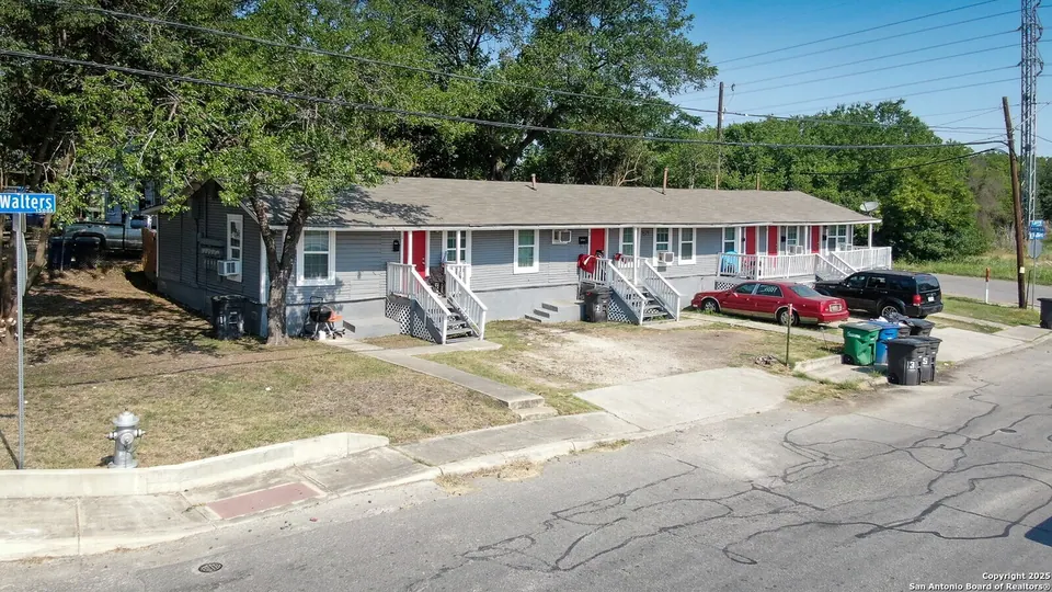 5-Unit Multifamily in San Antonio, TX, photo 1