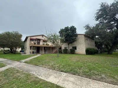 6-Unit Multifamily in San Antonio, TX, photo 1