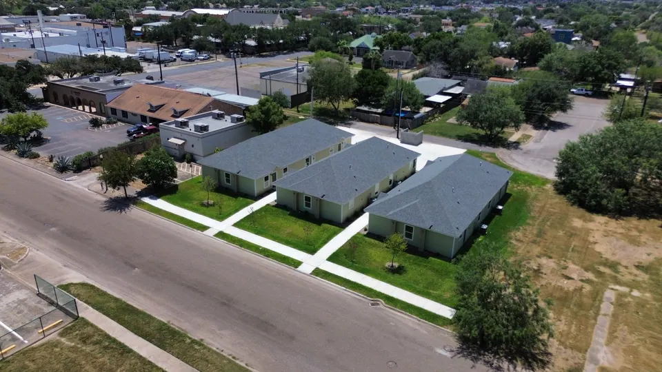 6-Unit Multifamily in Edinburg, TX, photo 1